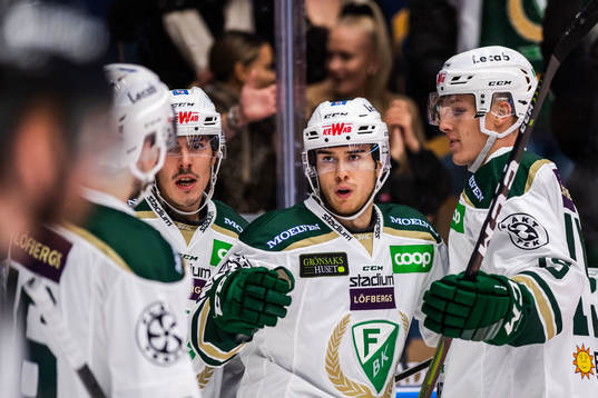 Färjestads Sebastian Erixon, Michael Lindqvist och Gustav