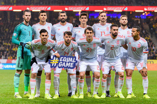 Goalkeeper David de Gea, Rodri, Raul Albiol, Gerard Moreno,