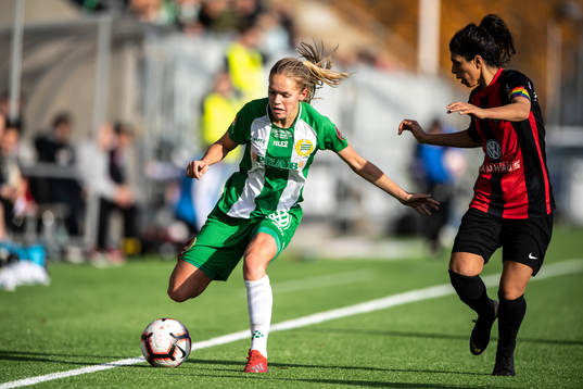 Hammarbys Hanna Lundkvist och Brommapojkarnas  Aisha Faiqi