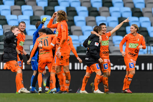 Varbergs spelare jublar