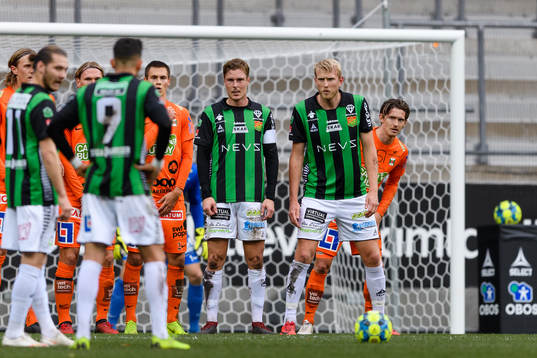 GAIS Marcus Bergholtz och Carl Elfgren Nyström vid en