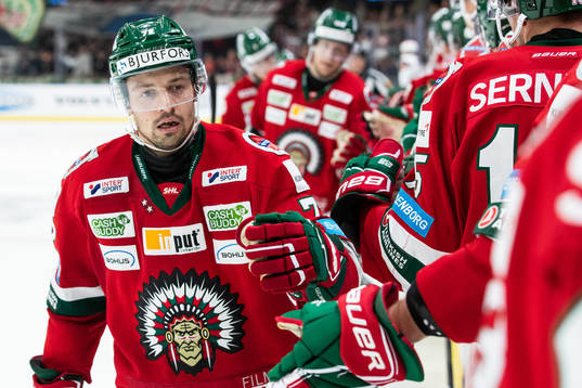 Frölundas Patrik Carlsson jublar