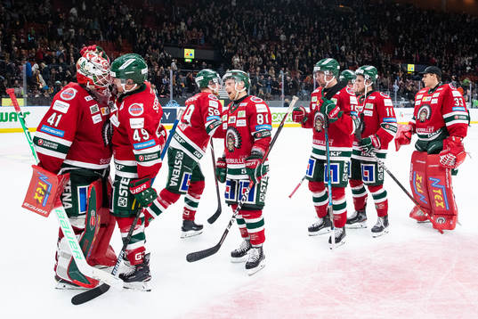 Frölundas målvakt Niklas Rubin, Rhett Rakhshani och Ryan