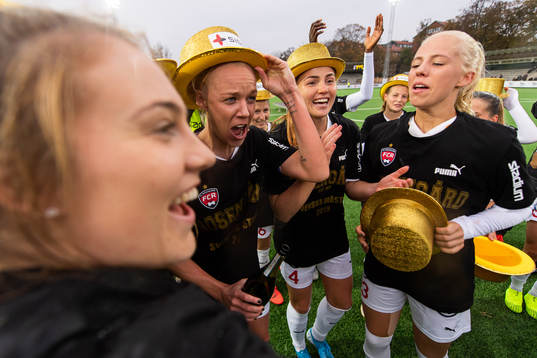 Rosengårds Caroline Seger, Glodis Perla Viggosdottir och