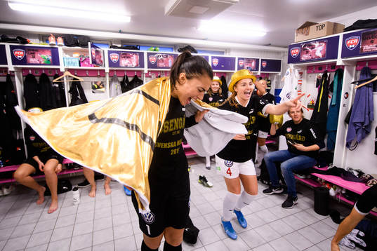 Rosengårds målvakt Zecira Musovic och Glodis Perla