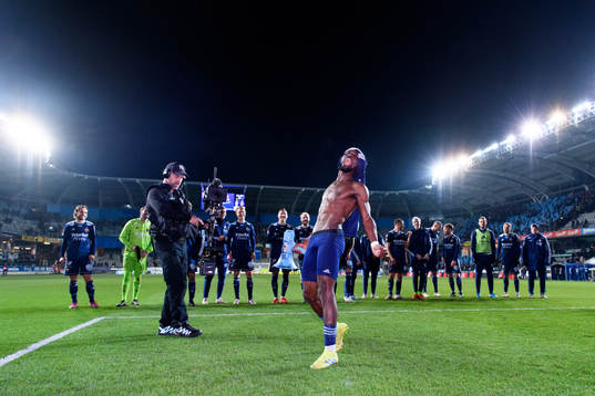 Djurgårdens Mohamed Buya Turay jublar