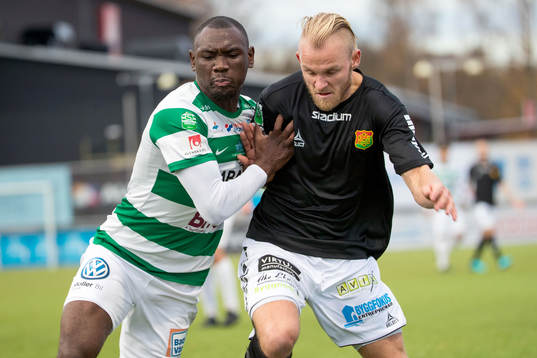 Västerås Ravy Tsouka Dozi och GAIS Niklas Andersen