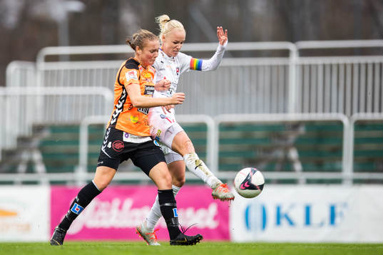 Kristianstads Therese Ivarsson och Rosengårds Caroline