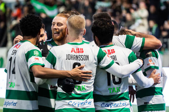 Västerås spelare jublar