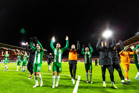 Hammarbys Jeppe Andrup Andersen jublar