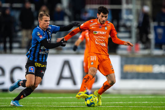 Sirius Elias Andersson och AFC Eskilstunas Anel Rashkaj