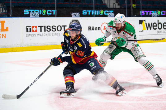 Djurgårdens Robin Norell och Rögles Eric Gelinas