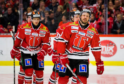 Örebros Marcus Weinstock gör 1-0 och jublar