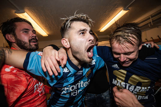 Djurgårdens målvakt Tommi Vaiho, Astrit Ajdarevic och