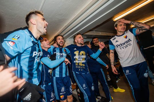 Djurgårdens Astrit Ajdarevic, Elliot Käck och Kevin