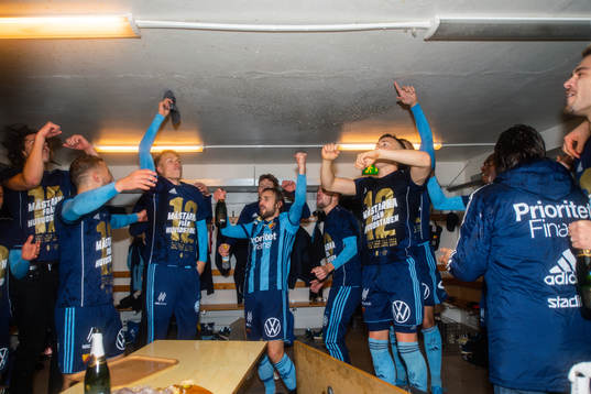 Djurgårdens Kevin Walker och Elliot Käck jublar