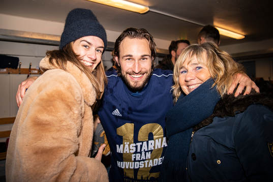 Djurgårdens Kevin Walker jublar