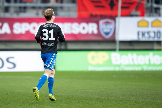 IFK Göteborgs August Erlingmark byter till målvakt