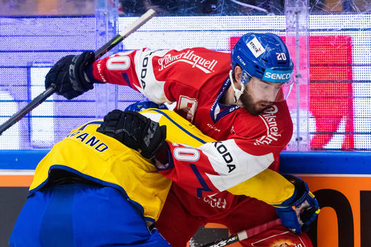 Mikael Wikstrand of Sweden and Hynek Zohorna of Czech