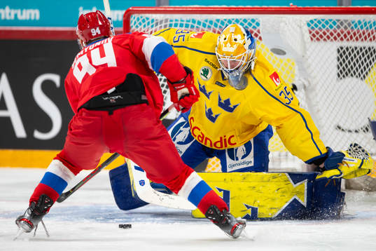 Kirill Semyonov #94, RUS, Magnus Hellberg #35, SWE