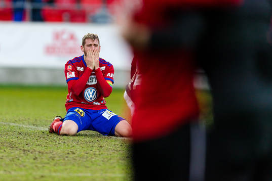 Östers Stefan Karlsson jublar