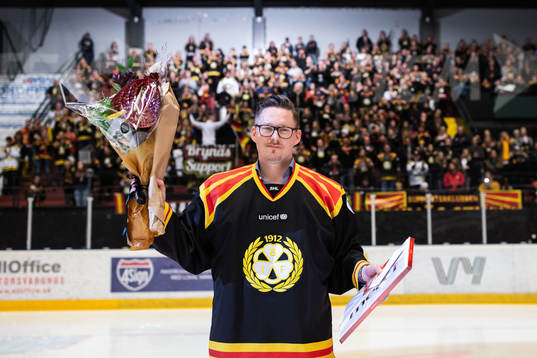 Johan Holmqvist uppmärksammas