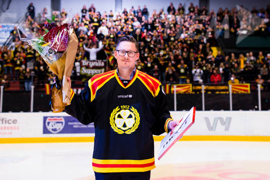 Johan "Honken" Holmqvist uppmärksammas