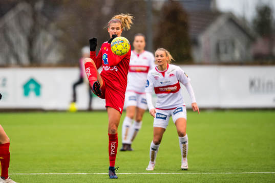 Justine Monique Vanhaevermaet of Røa
