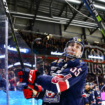 Linköpings Max Lindroth jublar