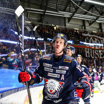 Linköpings Sebastian Karlsson jublar