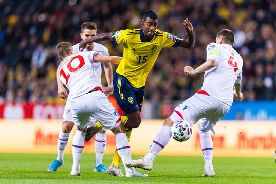 Solvi Vatnhamar and Atli Gregersen of Faroe Islands compete