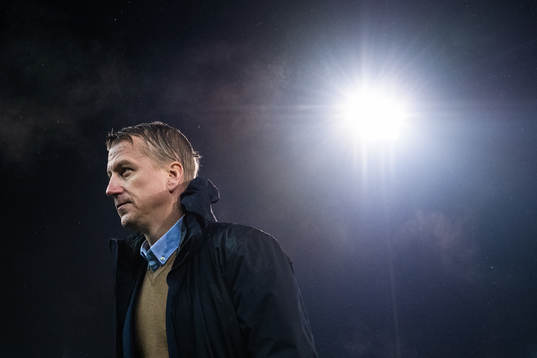 Leif Gunnar Smerud, head coach of Norway looks dejected