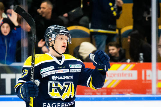 s Emil Johansson jublar