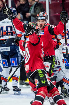 Malmö Redhawks Matias Myttynen jublar