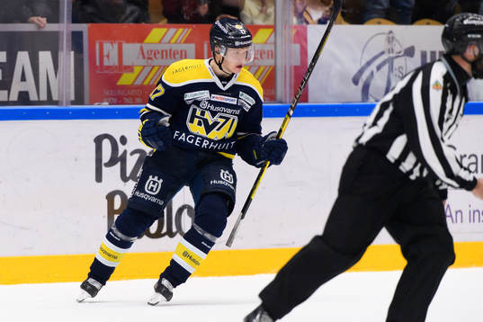 s Emil Johansson jublar