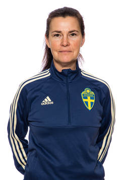 Tränare Lotta Hellenberg i F16-landslaget