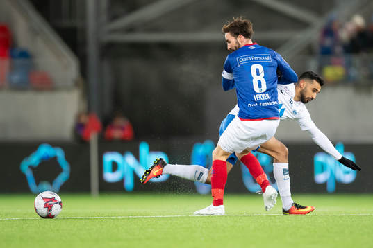 Magnus Lekven of Vålerenga and Etzaz Hussain of Molde