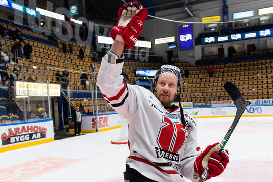 Örebros Marcus Weinstock jublar
