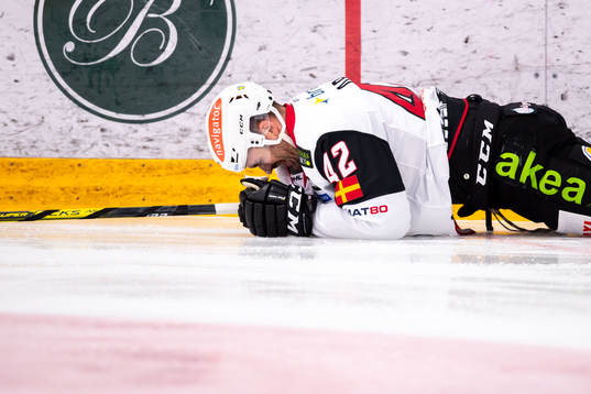 Malmö Redhawks Niklas Arell har ont