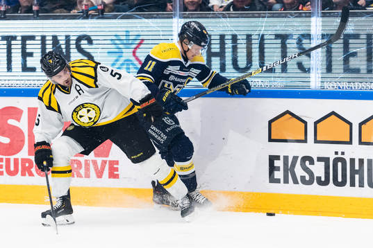 s Simon Önerud i kamp