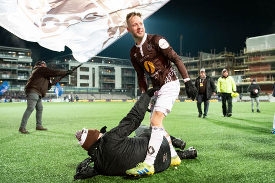 Tonny Brochmann of Mjøndalen celebrates