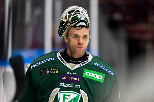 Färjestads målvakt Markus Svensson