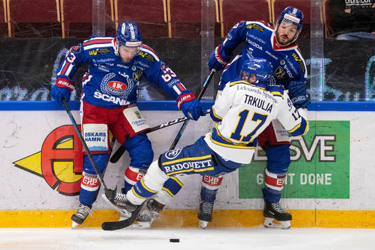 Oskarshamns Robin Söderqvist och Leksands Daniel Olsson
