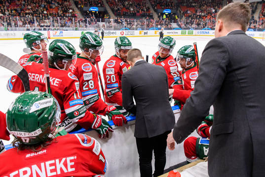Frölunda tar timeout