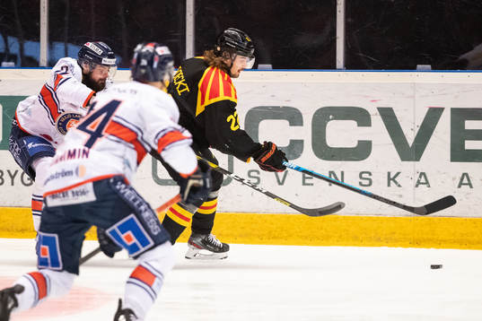 Växjös Martin Lundberg och Brynäs Adam Brodecki