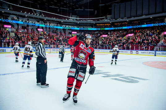 Malmö Redhawks Matias Myttynen jublar