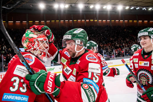 Frölundas målvakt Johan Mattsson och Anders Grönlund