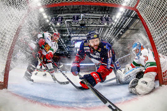 Bla gjennom flere bilder av Linköping HC