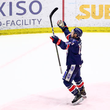 Linköpings Andrew Gordon jublar