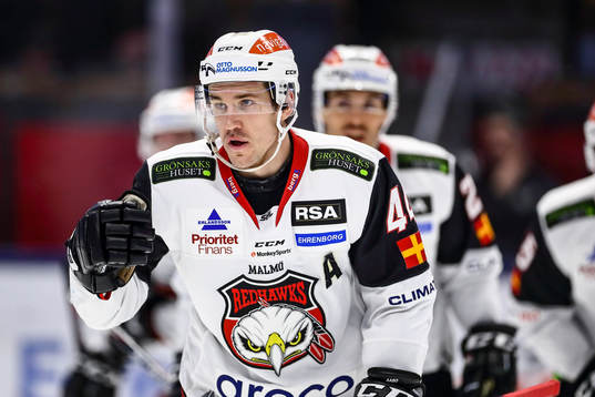 Malmö Redhawks Jesper Jensen Aabo jublar